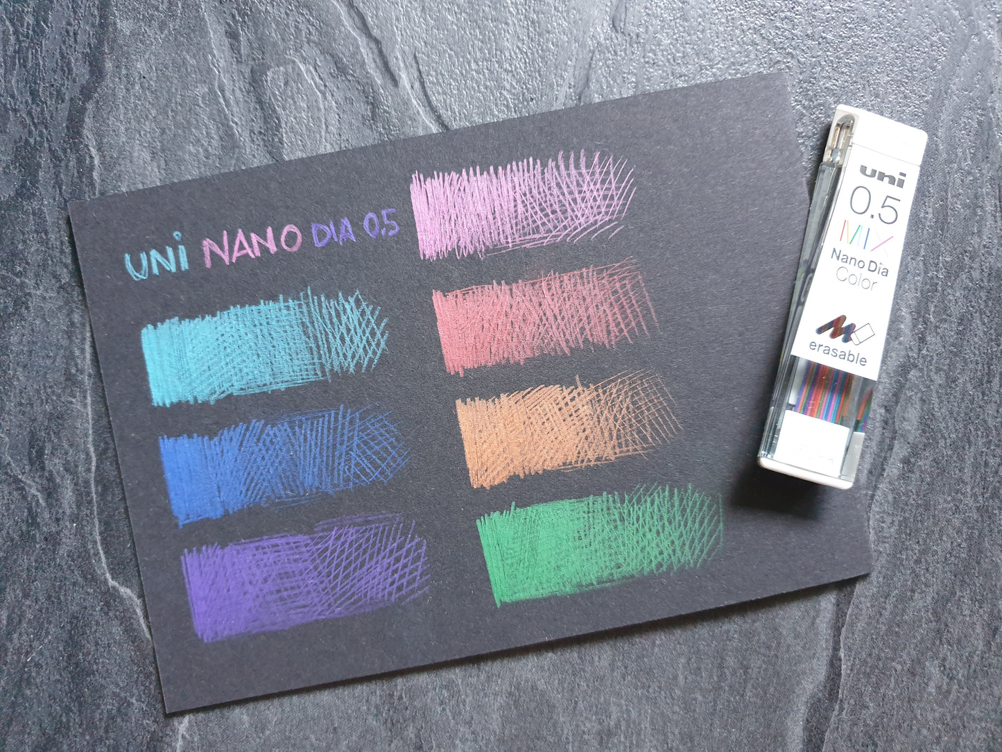 Uni nano dia color 0.5mm, farbige Feinminen, je 20 Stk.