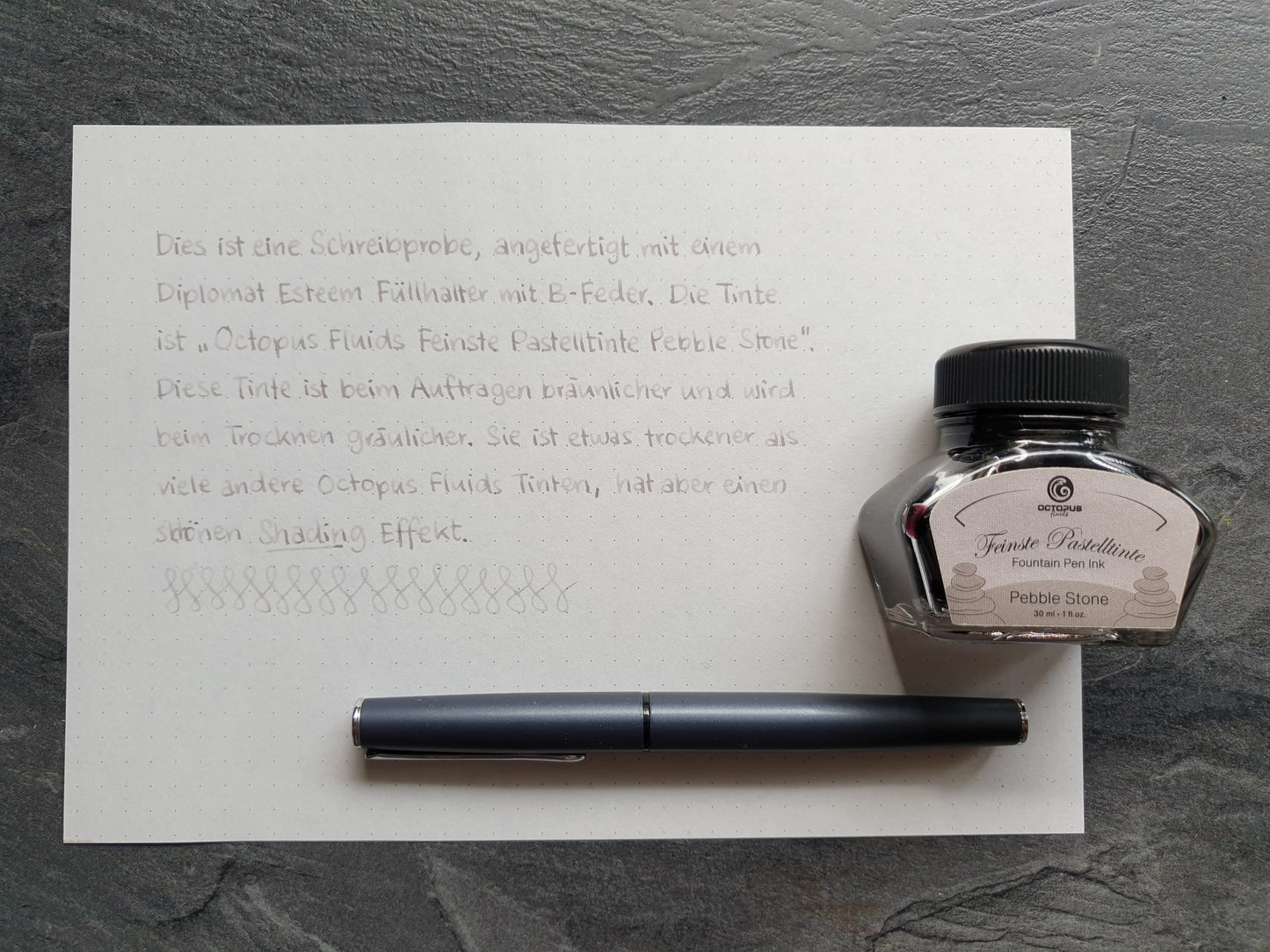 Octopus Fluids Feinste Pastelltinte "Pebble Stone", Füllhaltertinte