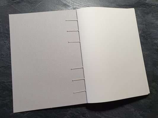 Recyclingpapier Skizzenbuch, DIN B5 (176 x 250mm), 96 Seiten, Hochformat