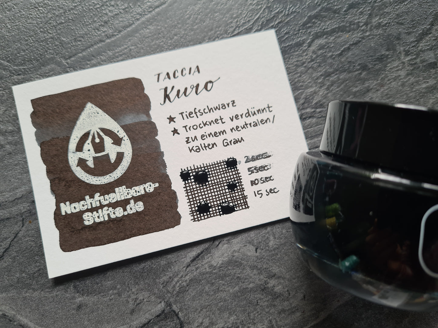 Taccia Füllhaltertinte "Kuro" (schwarz), 40ml Glas