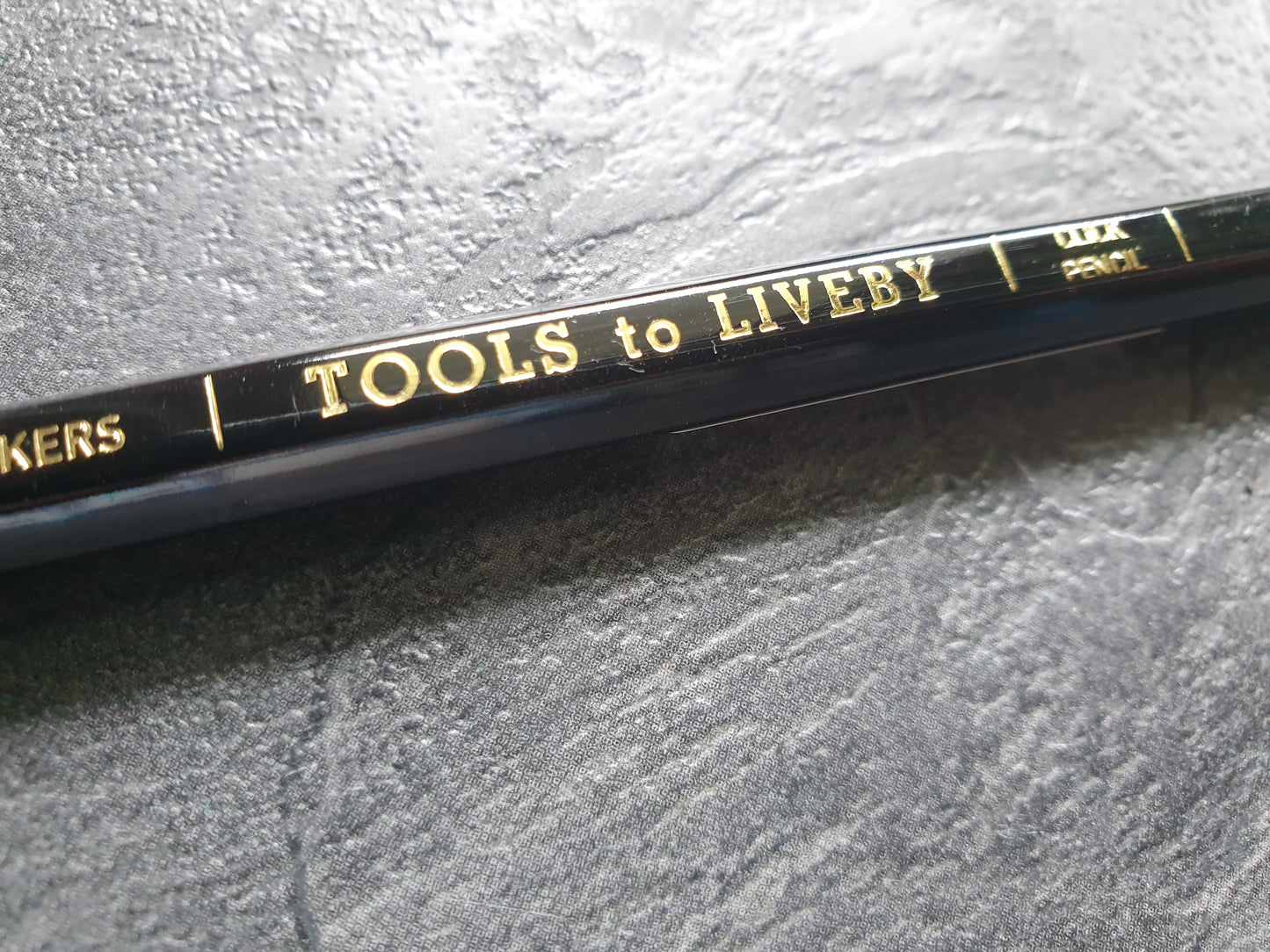 TOOLS to LIVEBY Druckbleistift in schwarz, 0.5mm, Holz & Metall