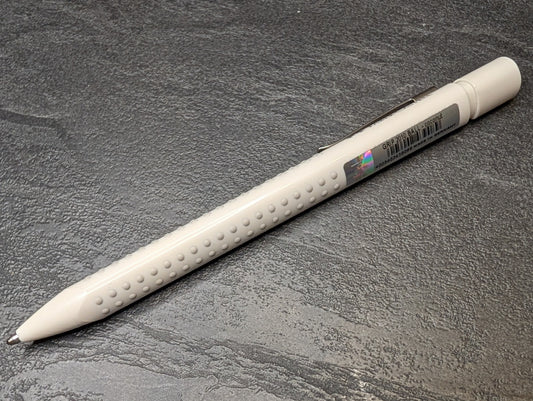 Faber-Castell "GRIP 2010 Ball" Kugelschreiber, Farbe Kokosnussmilch (weiß)