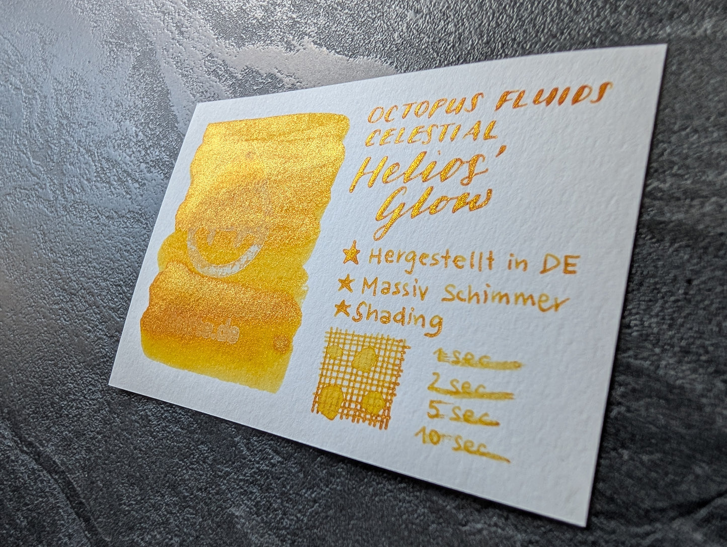 Octopus Fluids Celestial: Helios' Glow, 30ml Glas, goldfarbene Glitzertinte für Füllhalter
