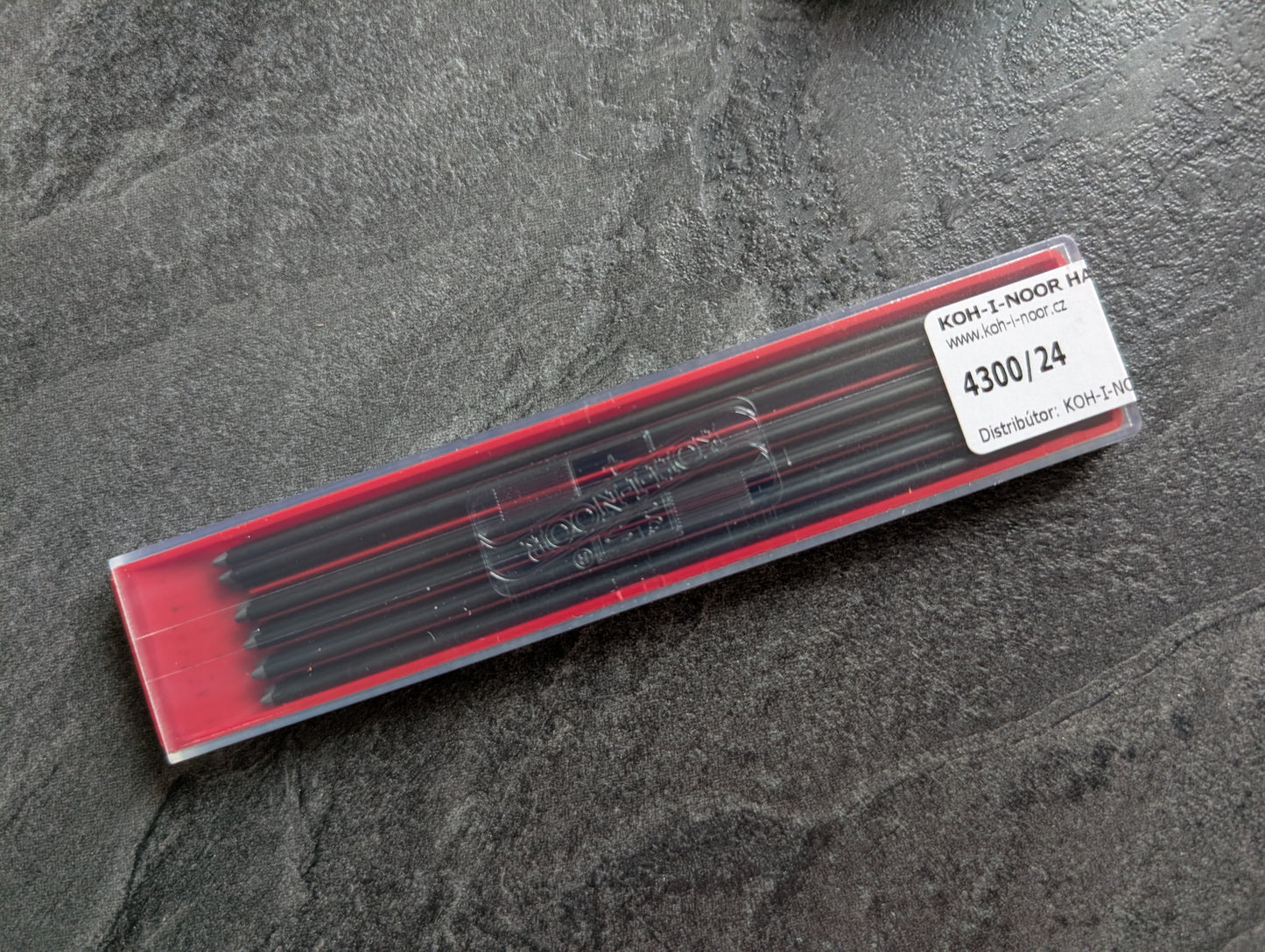 KOH-I-NOOR 2mm Farbminen, 120 mm lang, 12er Set