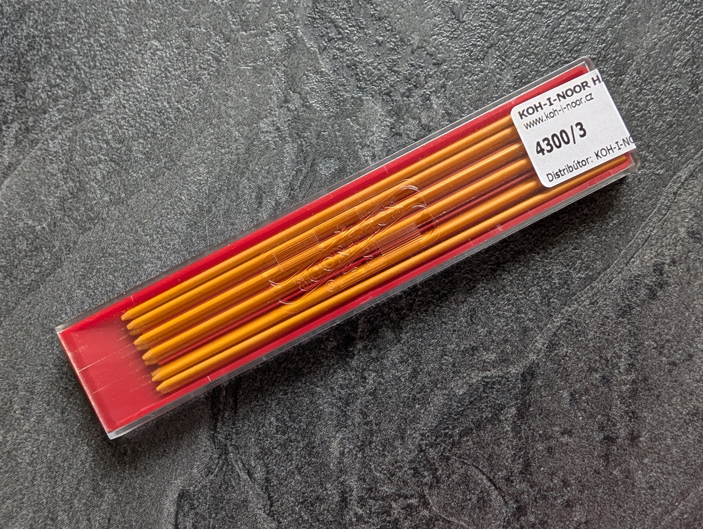 KOH-I-NOOR 2mm Farbminen, 120 mm lang, 12er Set
