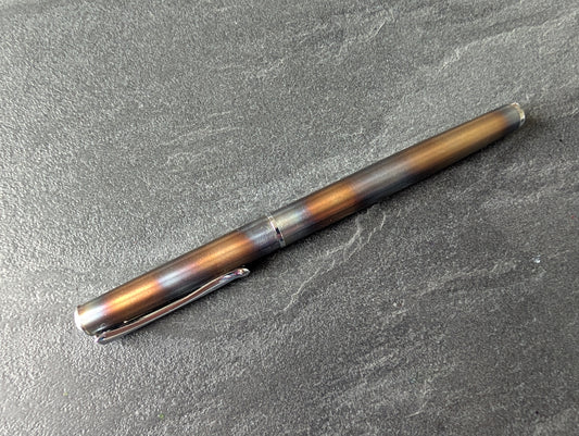 GEBRAUCHT: Diplomat Traveller flame [M-Feder] Füllhalter