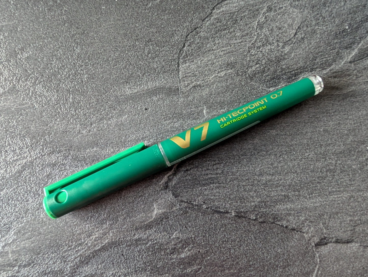 Pilot Hi-Tecpoint Cartridge System V5/V7 Tintenroller mit Patronensystem