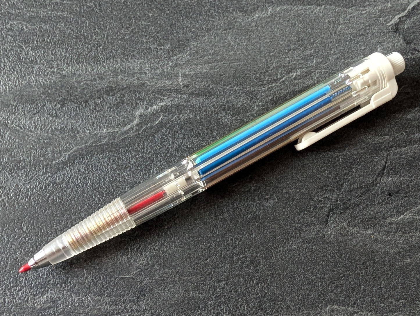 Pentel Art Multi-8: Minenhalter mit 8 Farbstiftminen [Modell XPH804]