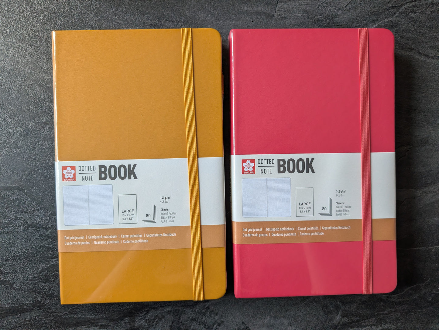 Sakura "Dotted Note Book" 12,5 x 20,5 cm, Hardcover, 5mm Punktraster